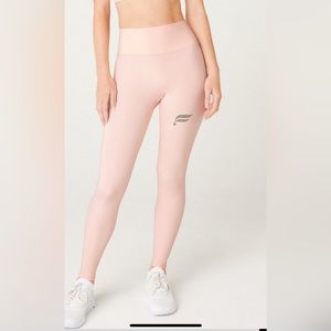 Run anywhere motion 365 Fabletics leggings